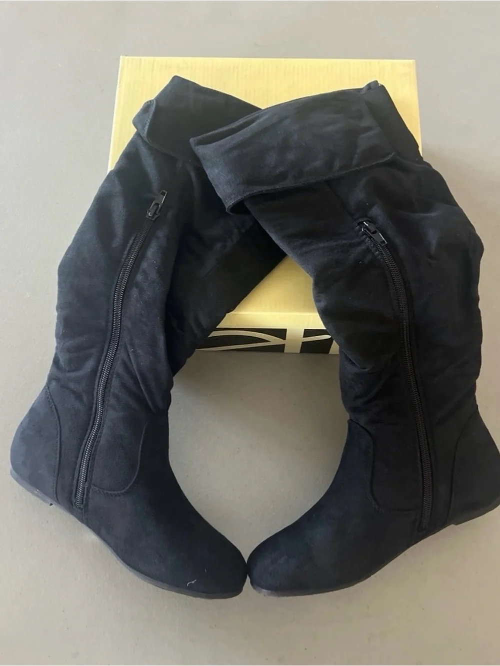 Women's Boots Shoes Size 5.5